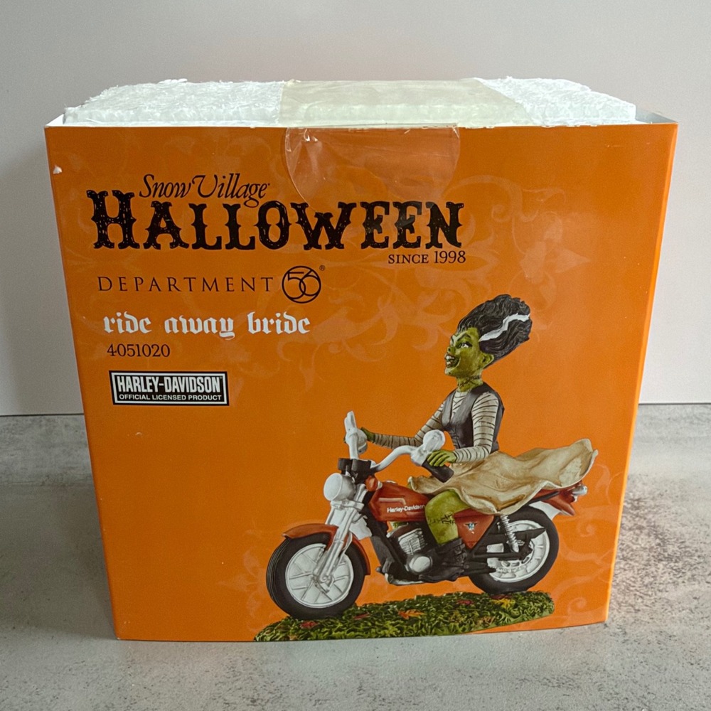 Dept 56 Snow Village Halloween Harley-Davidson Ride Away Bride 4051020 Figurine